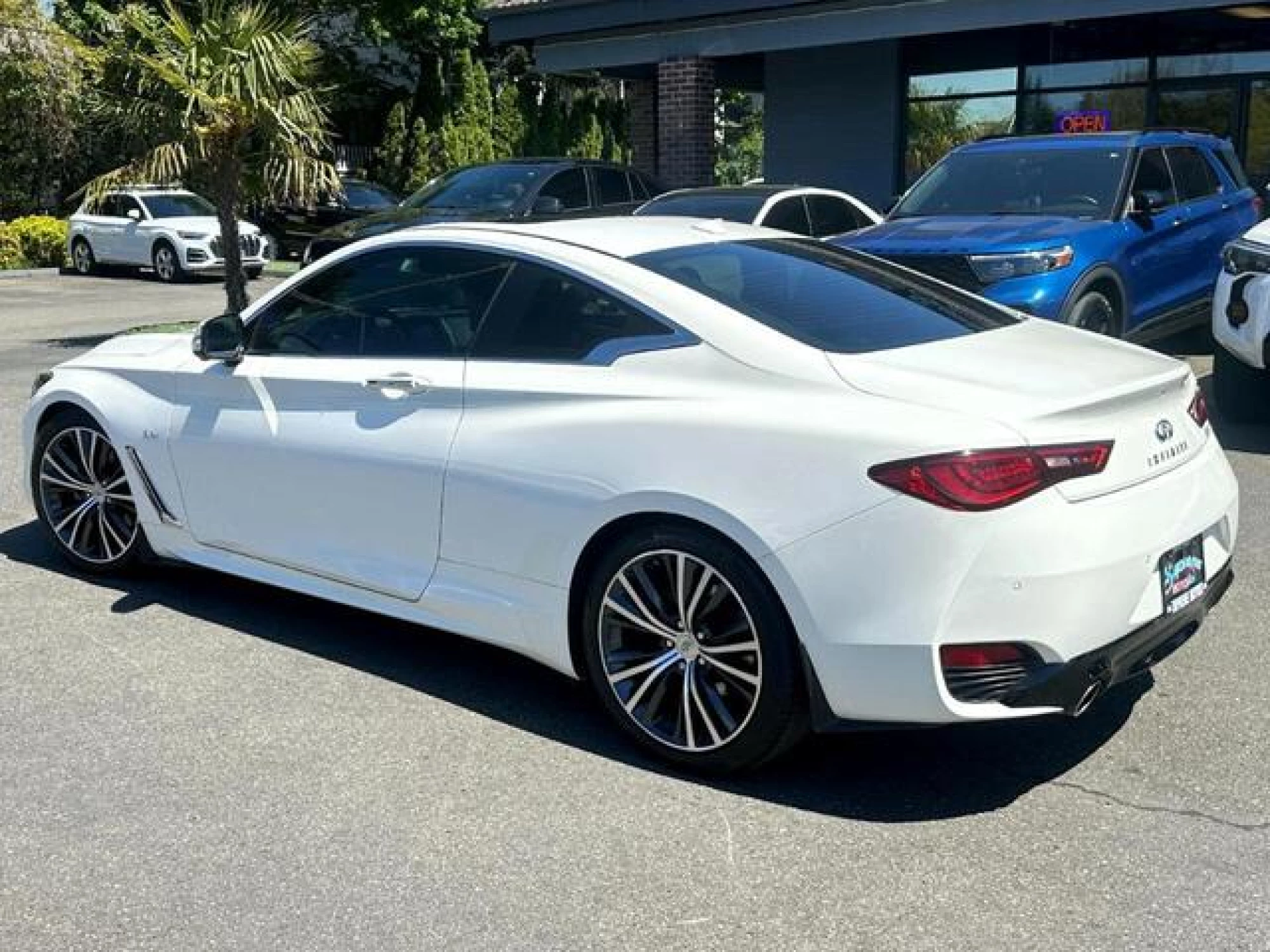 2017 INFINITI Q60 3.0T Premium