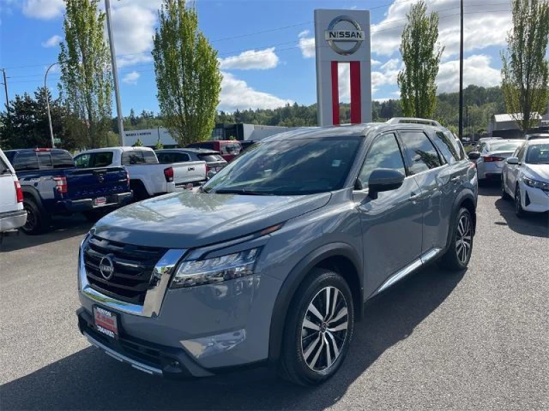 2023 Nissan Pathfinder Platinum