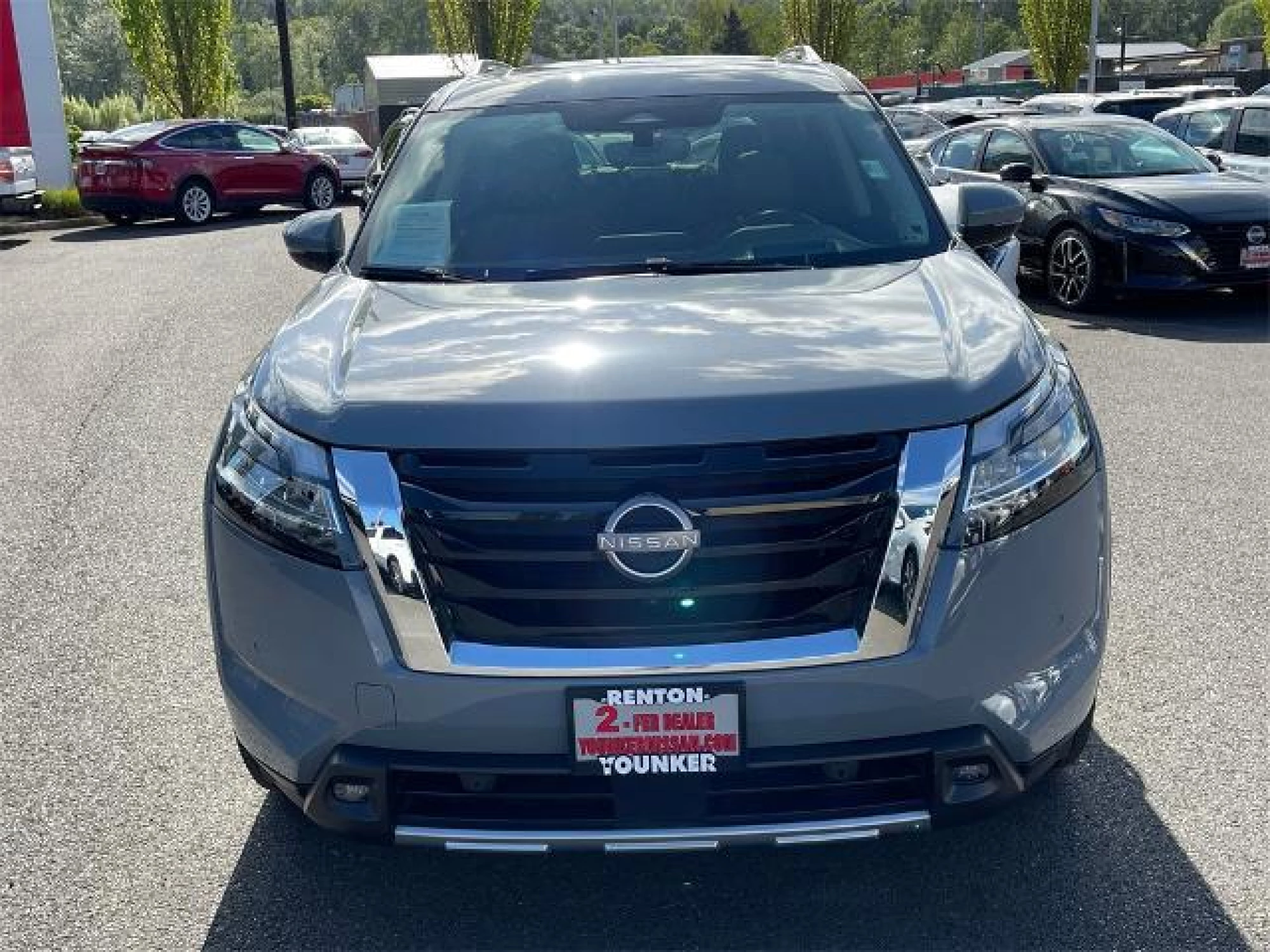 2023 Nissan Pathfinder Platinum