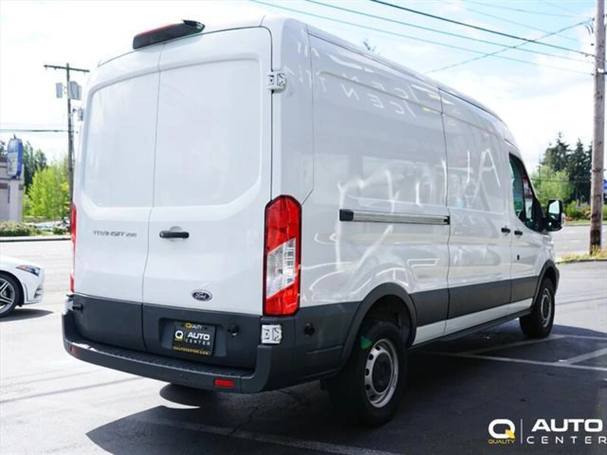 2018 Ford Transit-250 Base