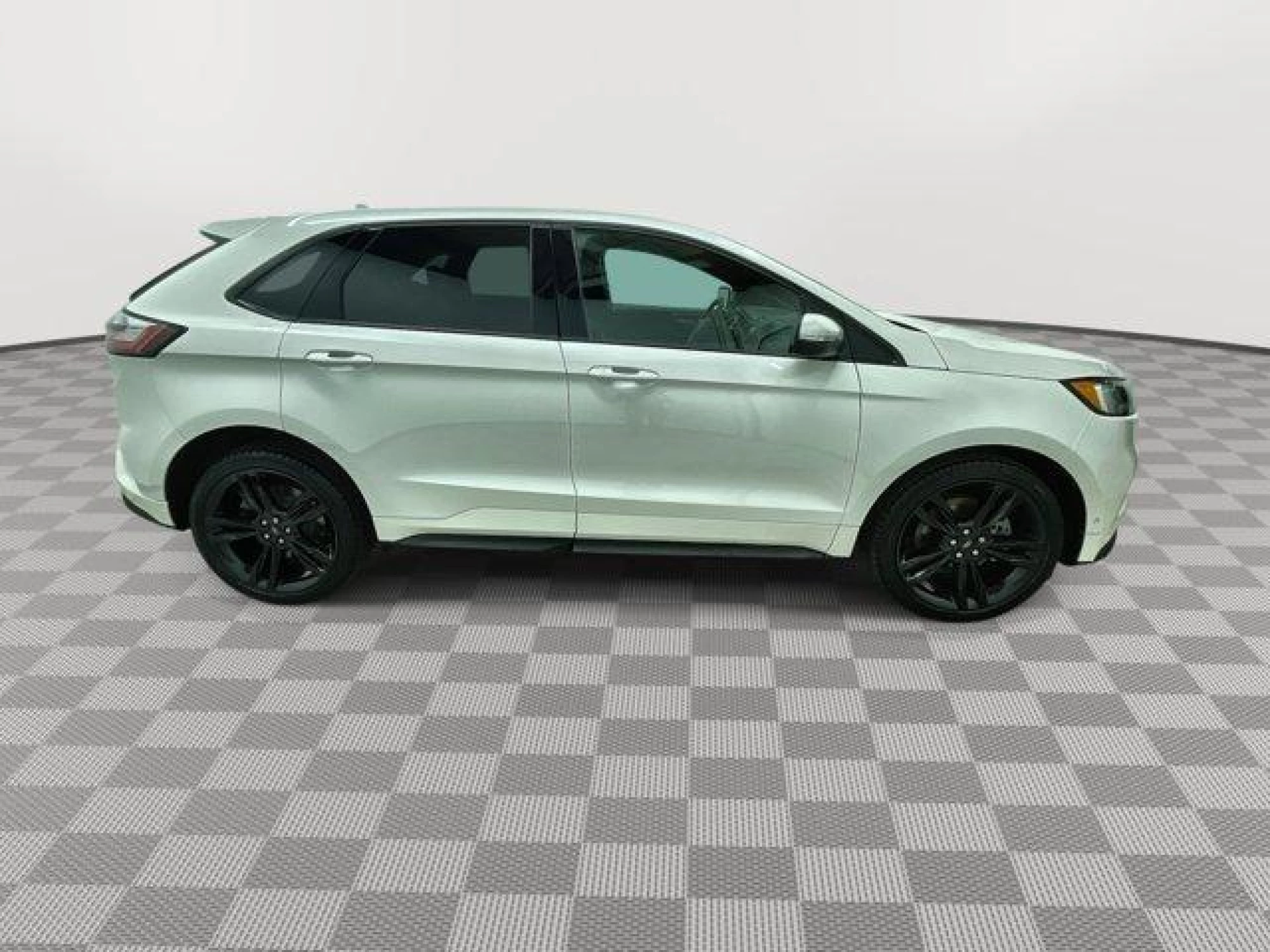 2019 Ford Edge ST