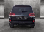 2016 Toyota Land Cruiser V8