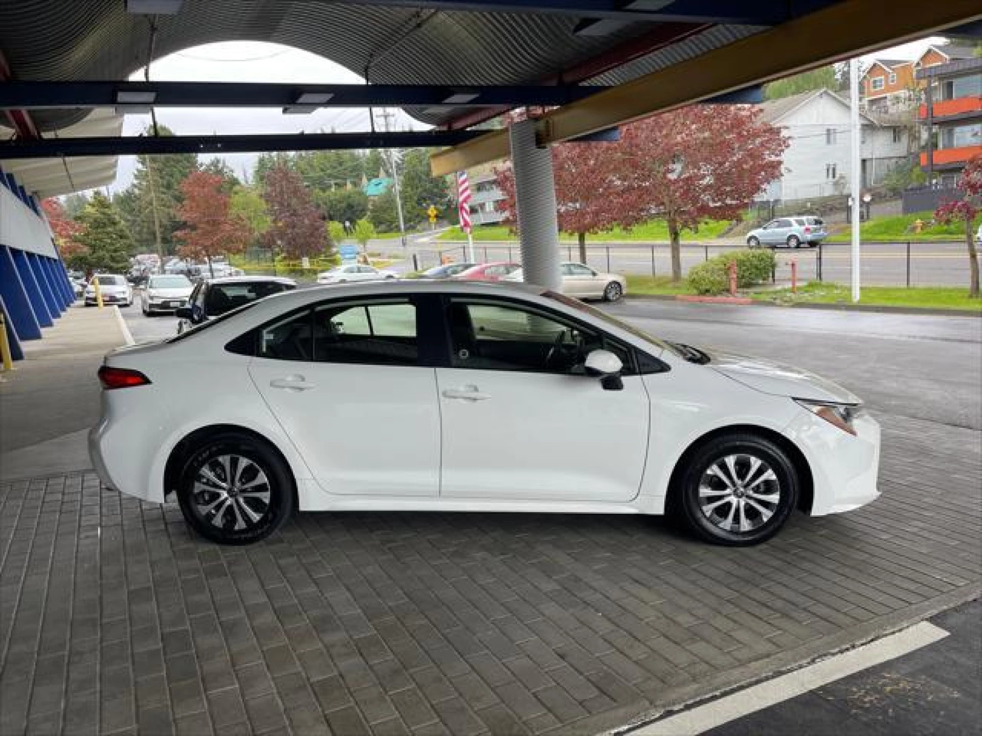 2022 Toyota Corolla Hybrid LE