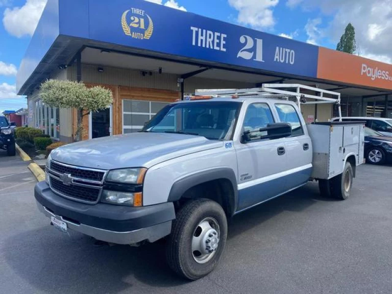 2007 Chevrolet Silverado 3500 LS Pickup 4D 8 ft