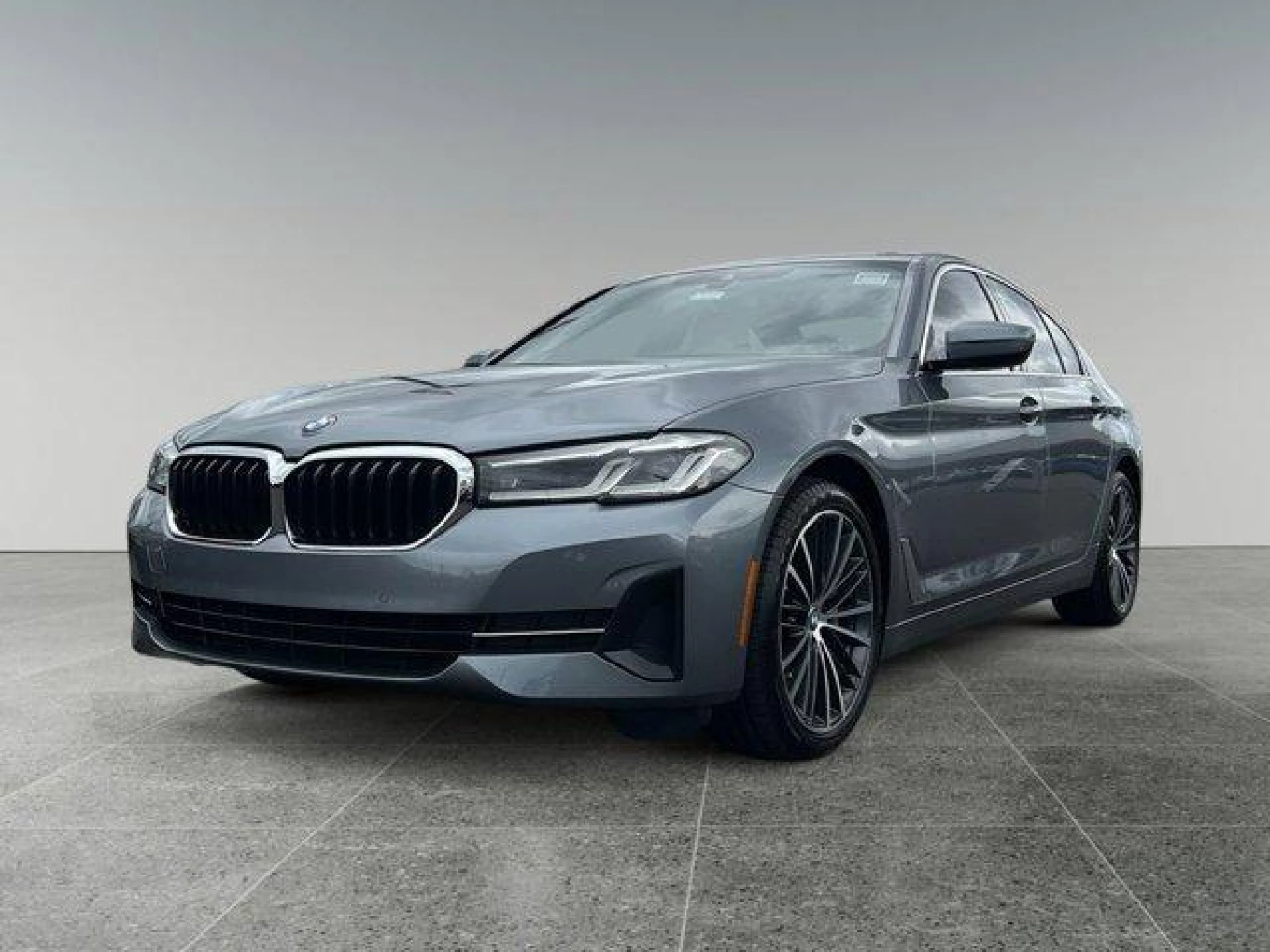 2022 BMW 530 i xDrive