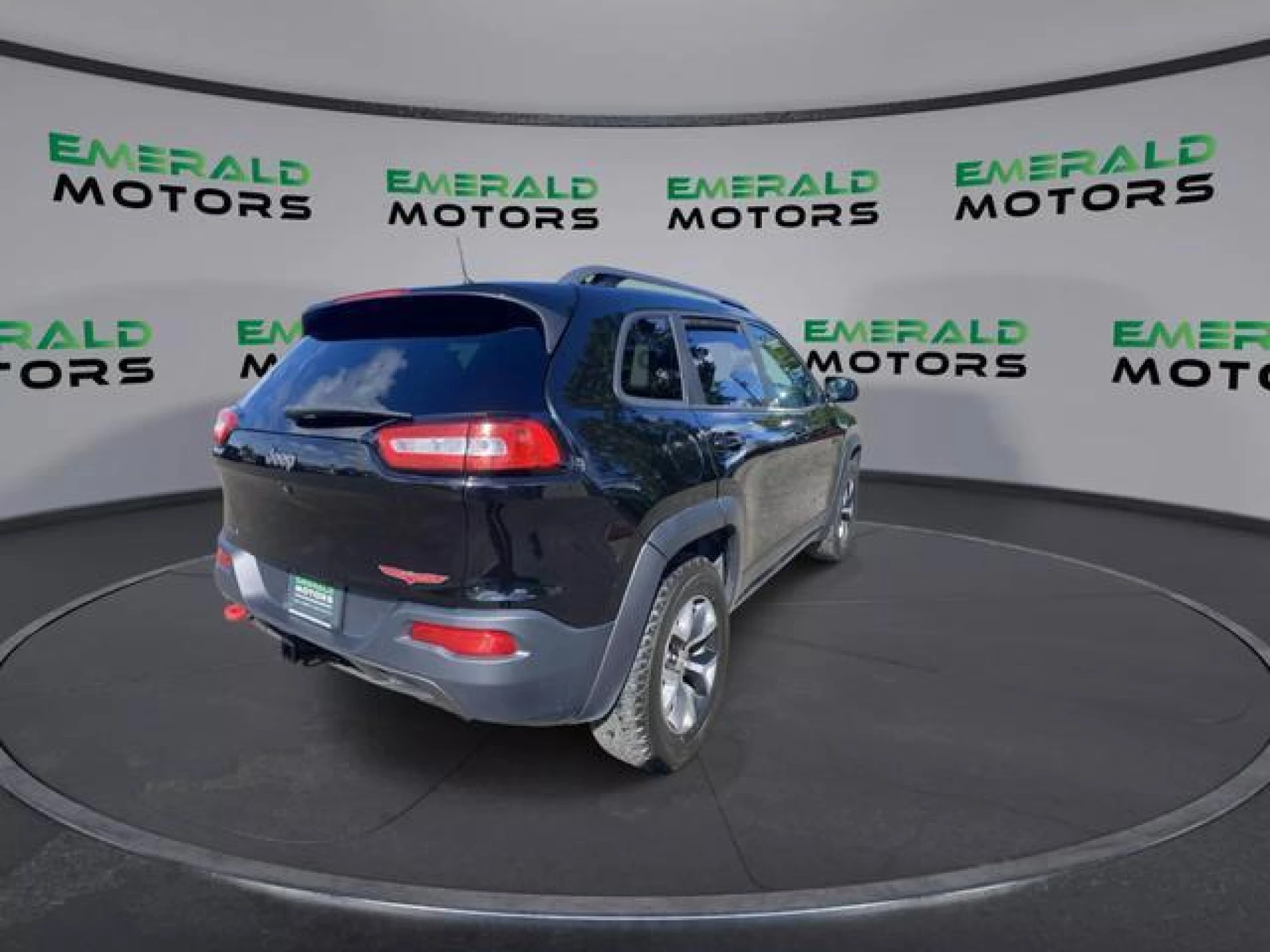 2017 Jeep Cherokee Sport
