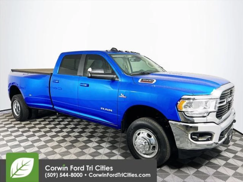2020 RAM 3500 Big Horn Crew Cab 4x4 8' Box