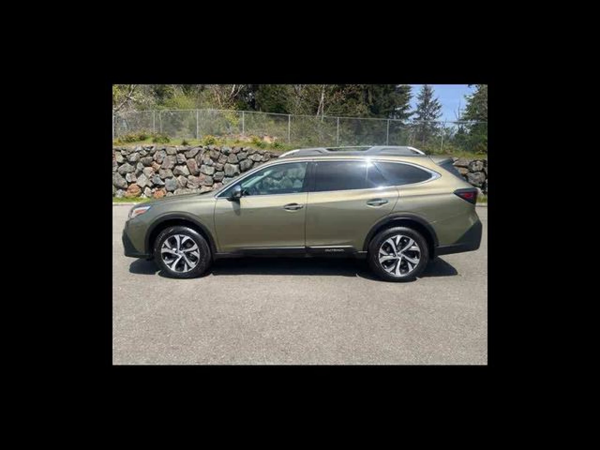 2022 Subaru Outback Touring