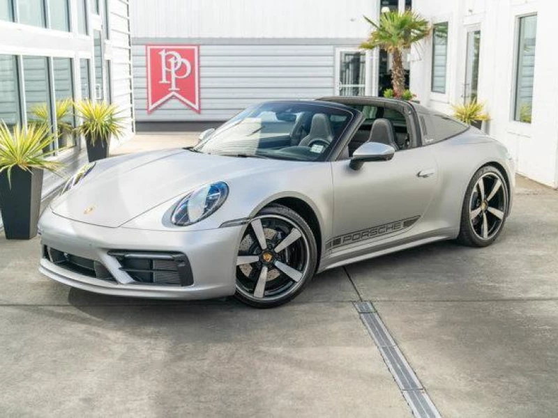 2022 Porsche 911 Targa 4S