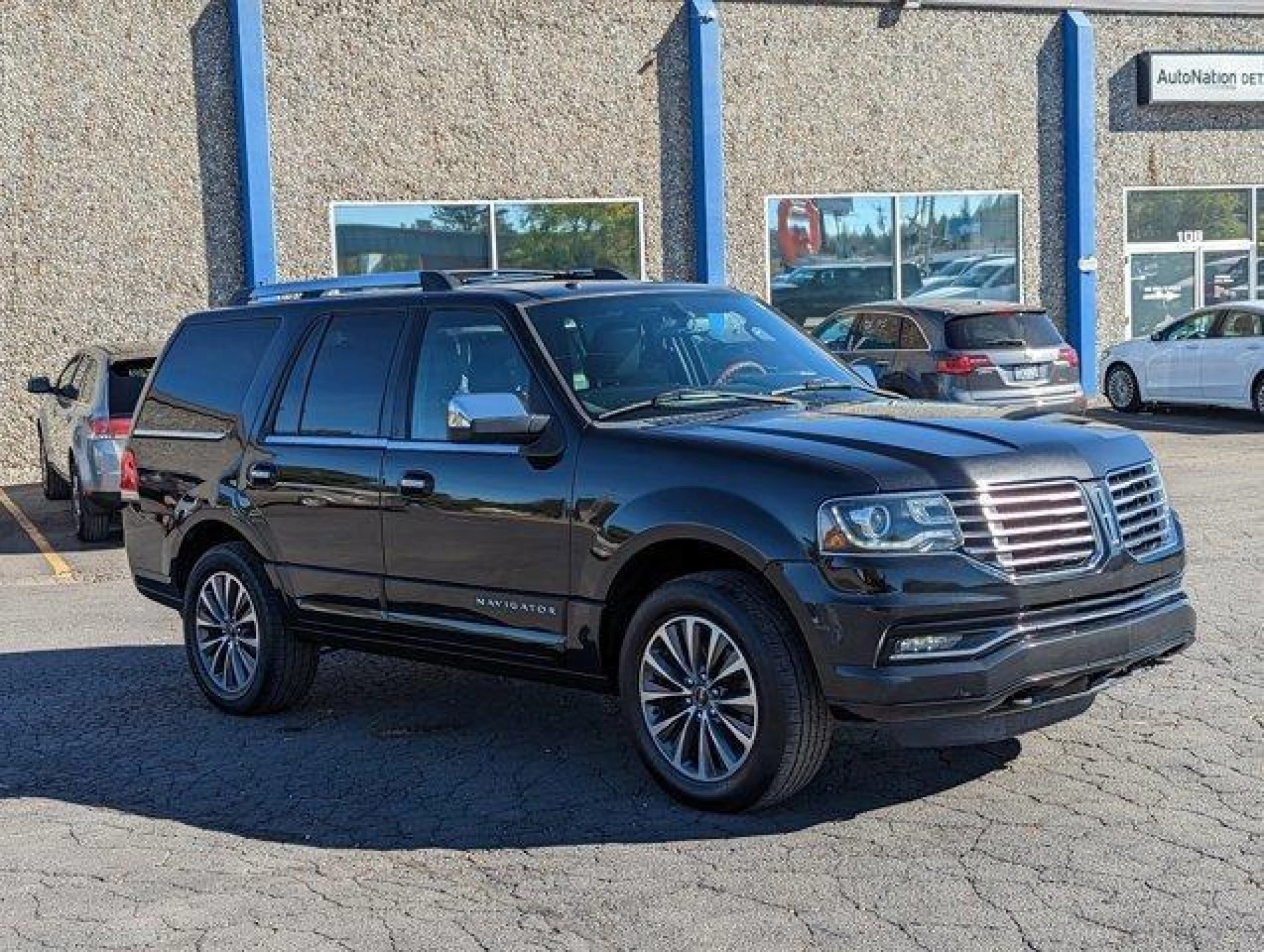 2015 Lincoln Navigator Base