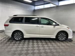 2019 Toyota Sienna XLE