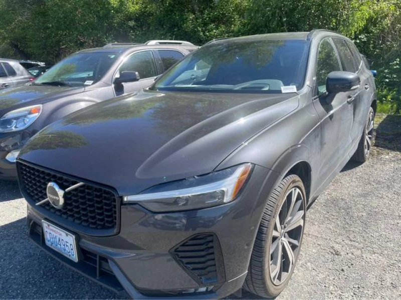 2022 Volvo XC60 B6 AWD R-Design