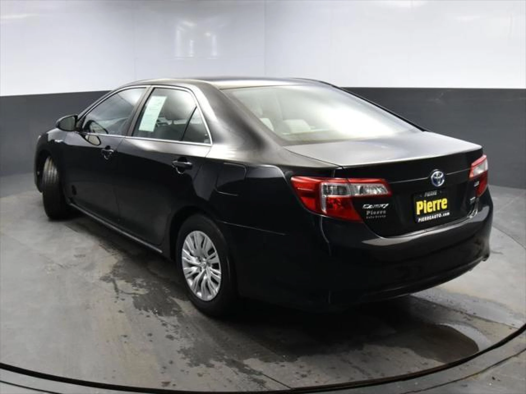 2013 Toyota Camry Hybrid LE