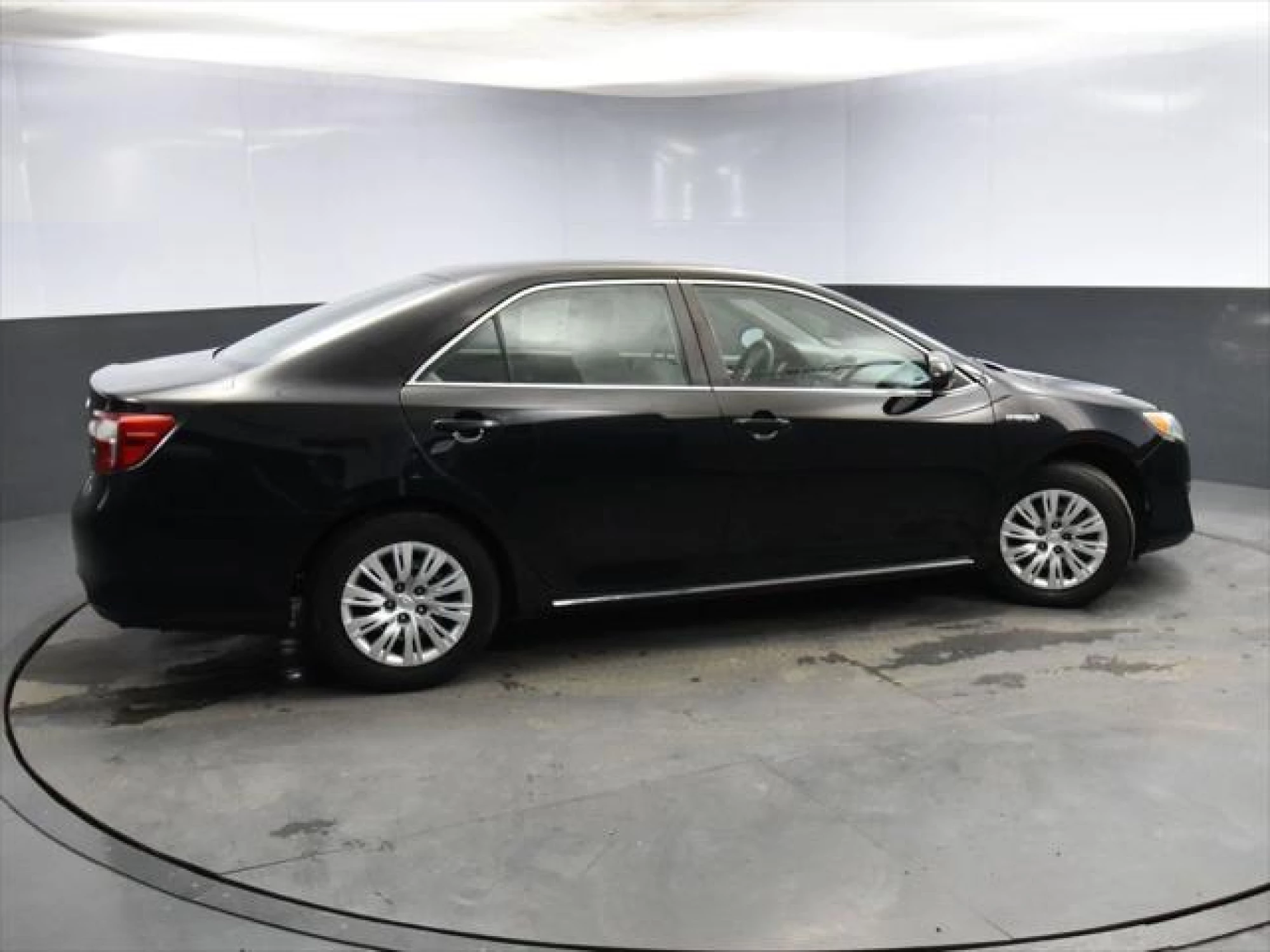 2013 Toyota Camry Hybrid LE