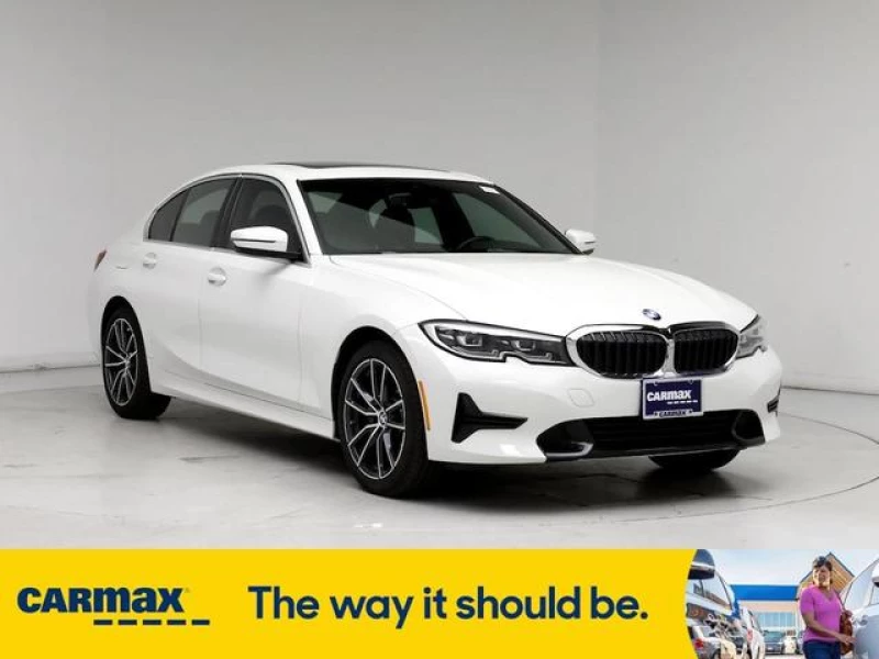 2019 BMW 330 i xDrive