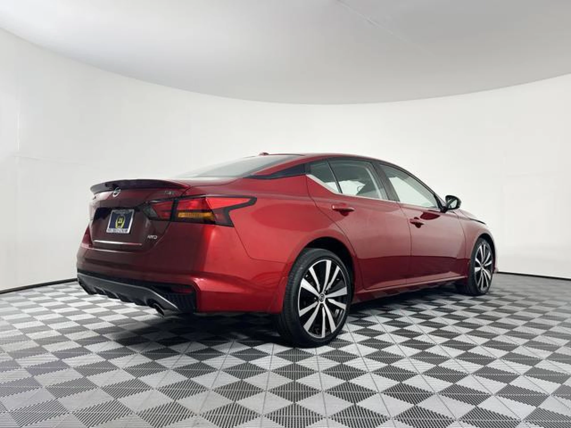 2020 Nissan Altima SR Intelligent AWD