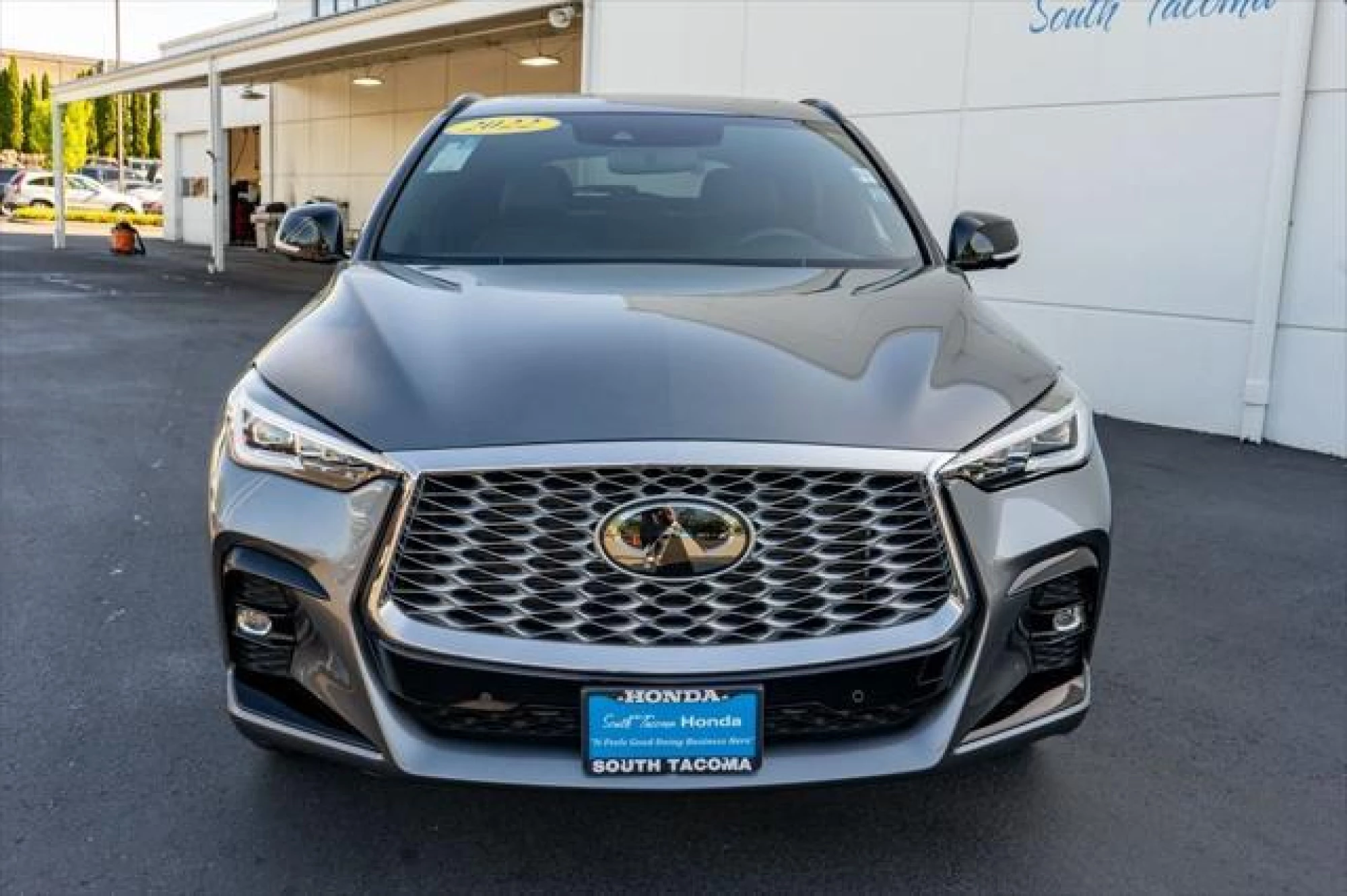 2022 INFINITI QX55 LUXE