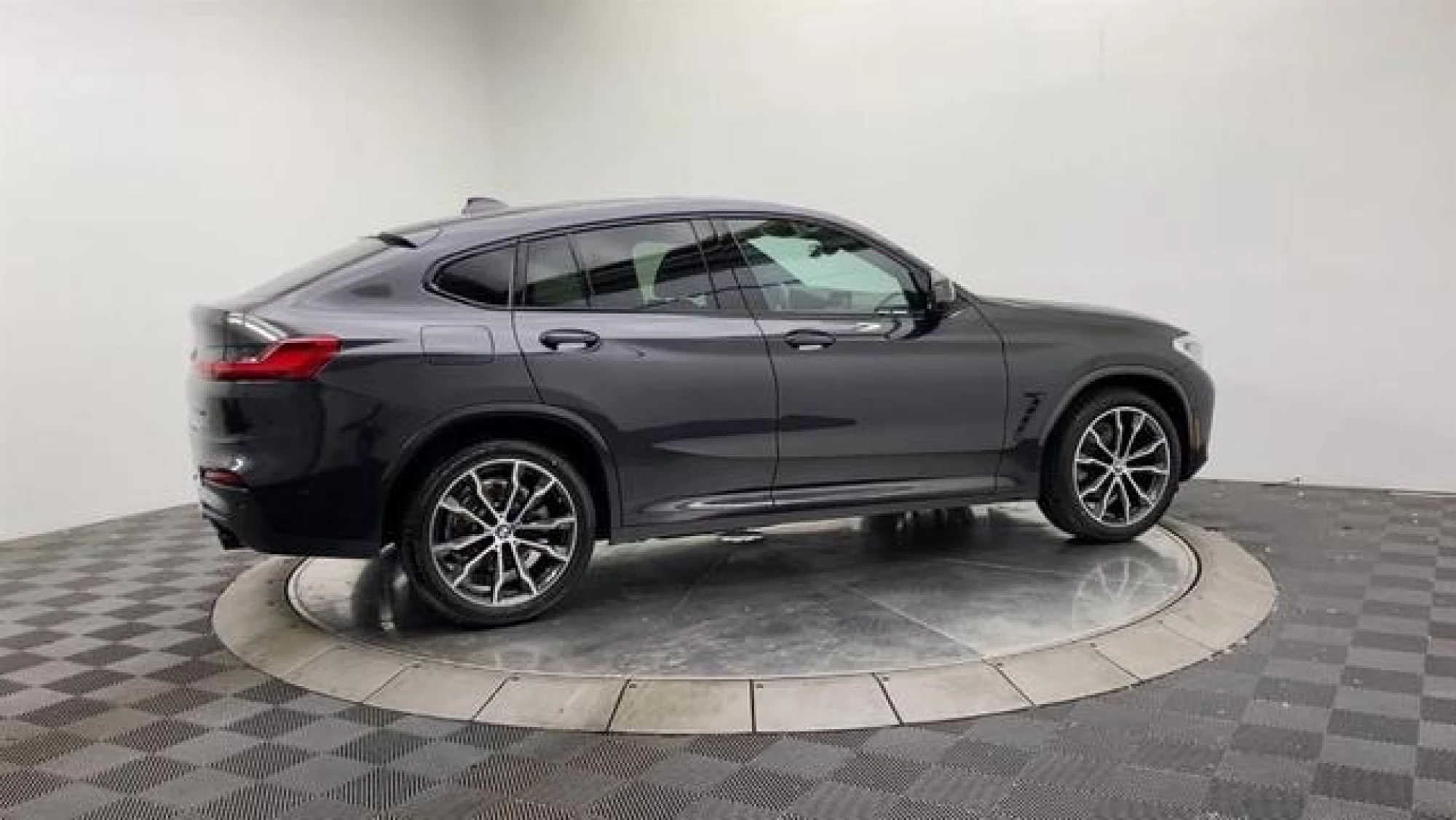 2021 BMW X4 xDrive30i
