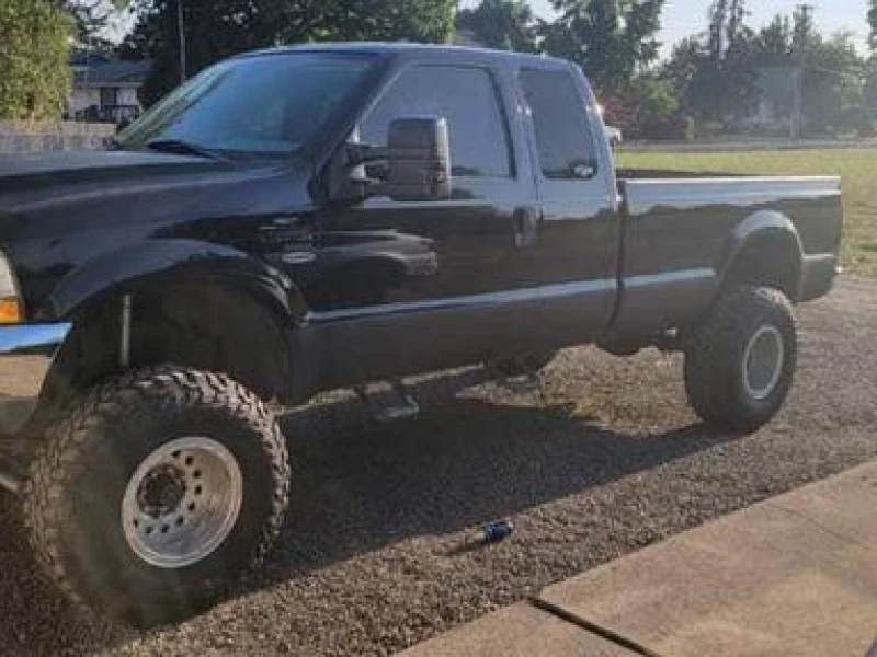 2004 Ford F-350 XL SuperCab Super Duty