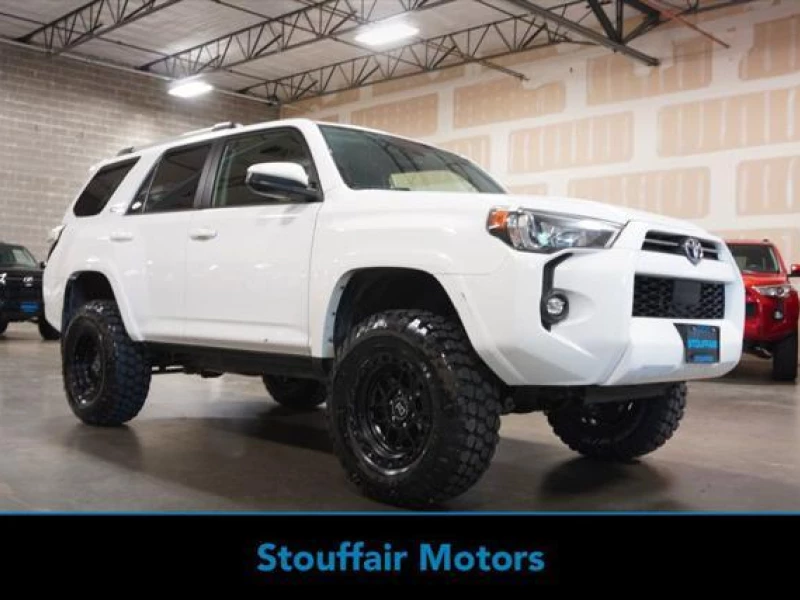2022 Toyota 4Runner SR5 Premium
