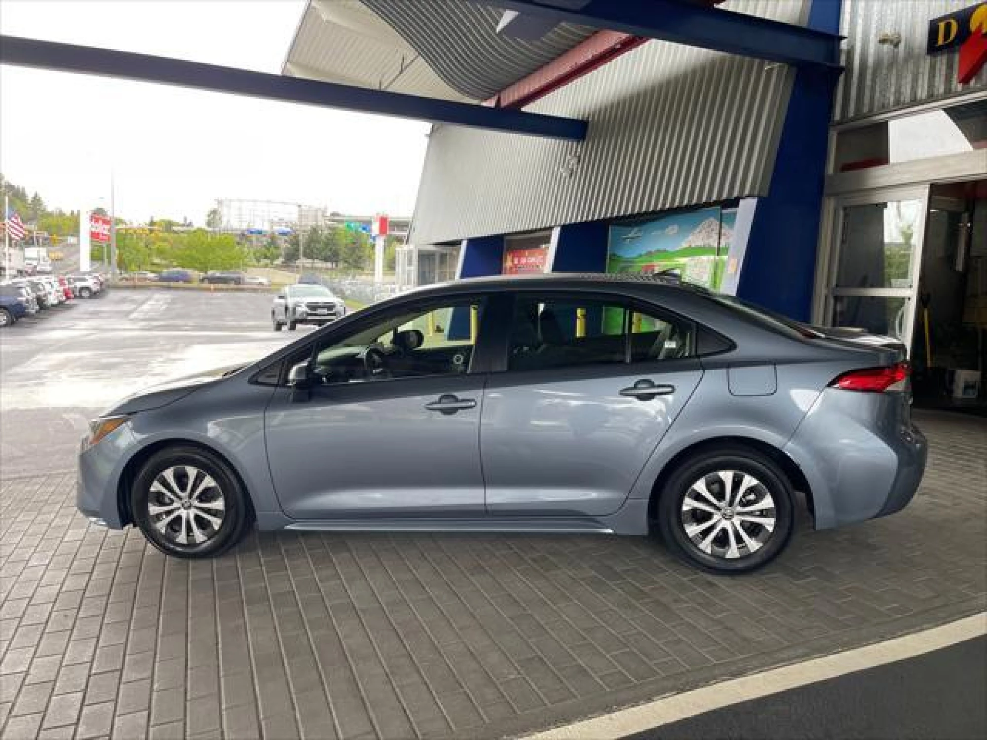 2022 Toyota Corolla Hybrid LE