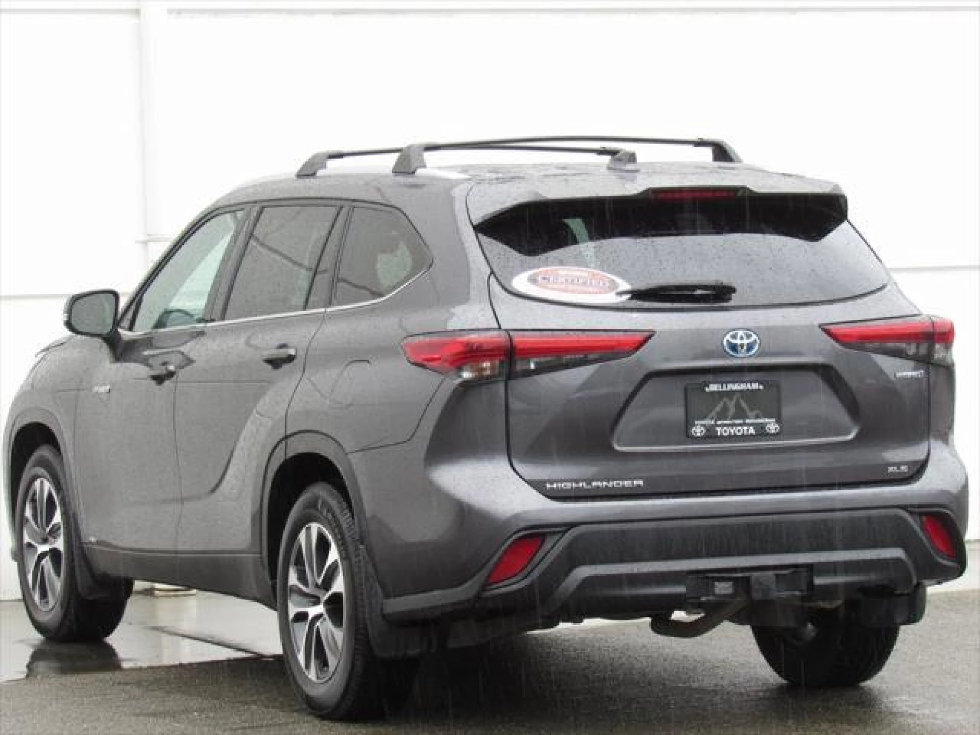2021 Toyota Highlander Hybrid XLE