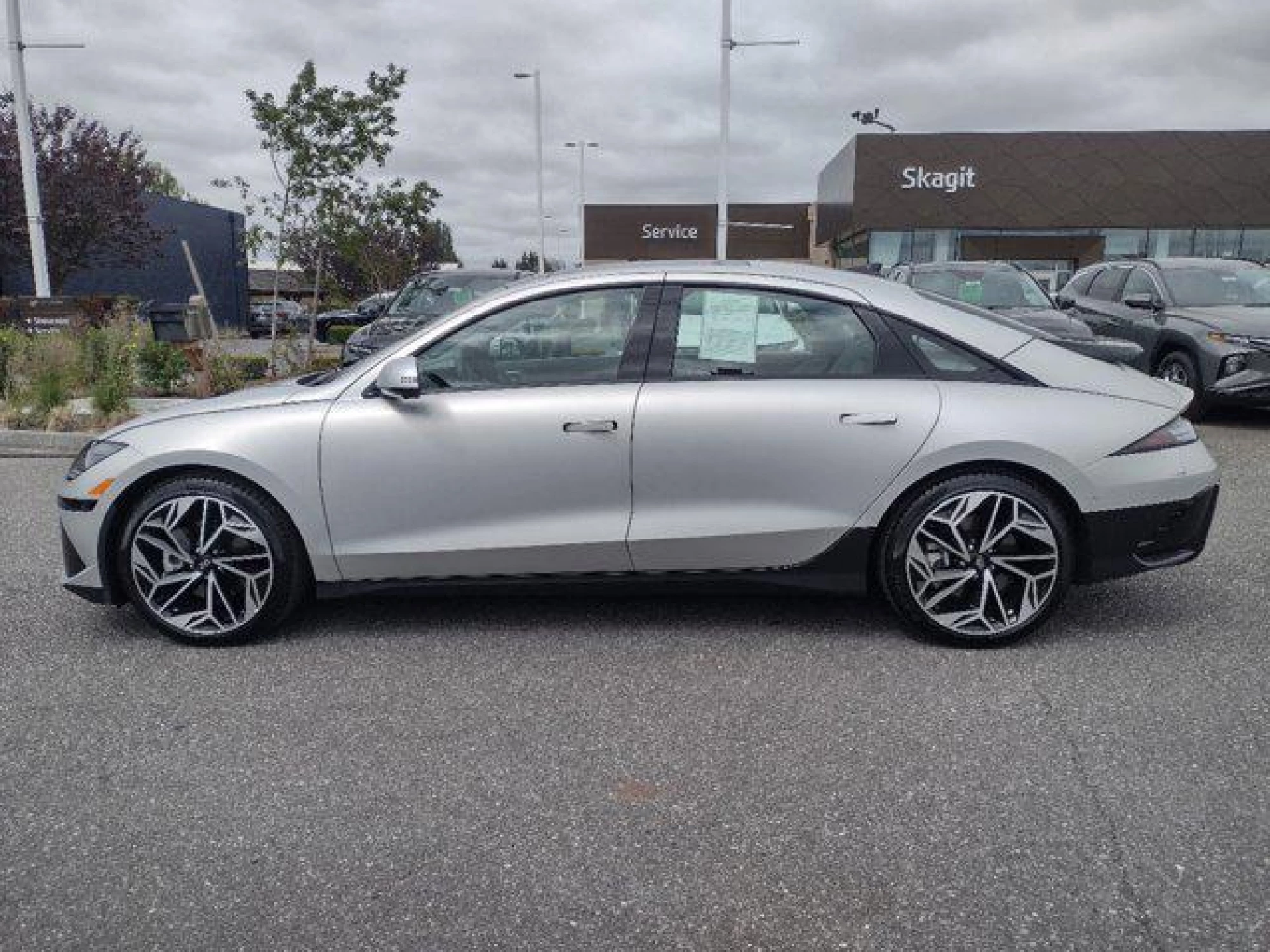 2023 Hyundai IONIQ 6 Limited