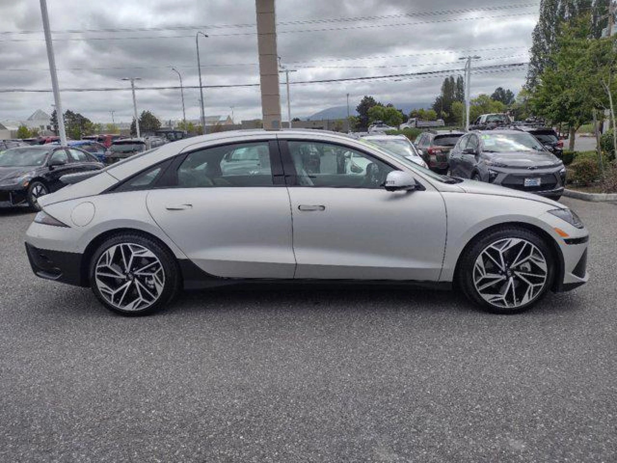 2023 Hyundai IONIQ 6 Limited