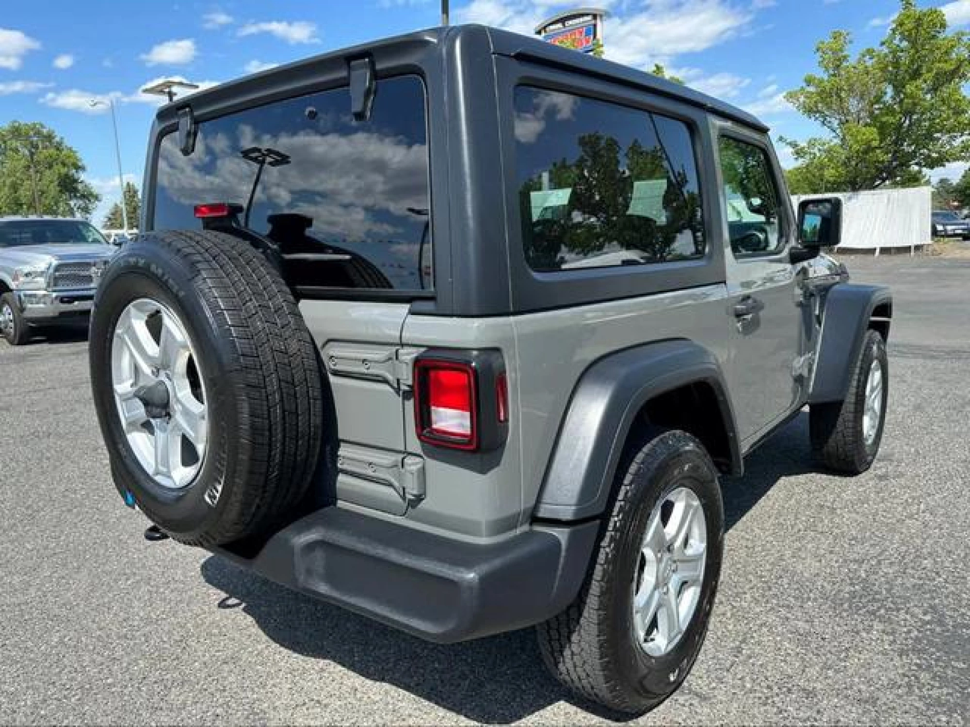 2020 Jeep Wrangler Sport