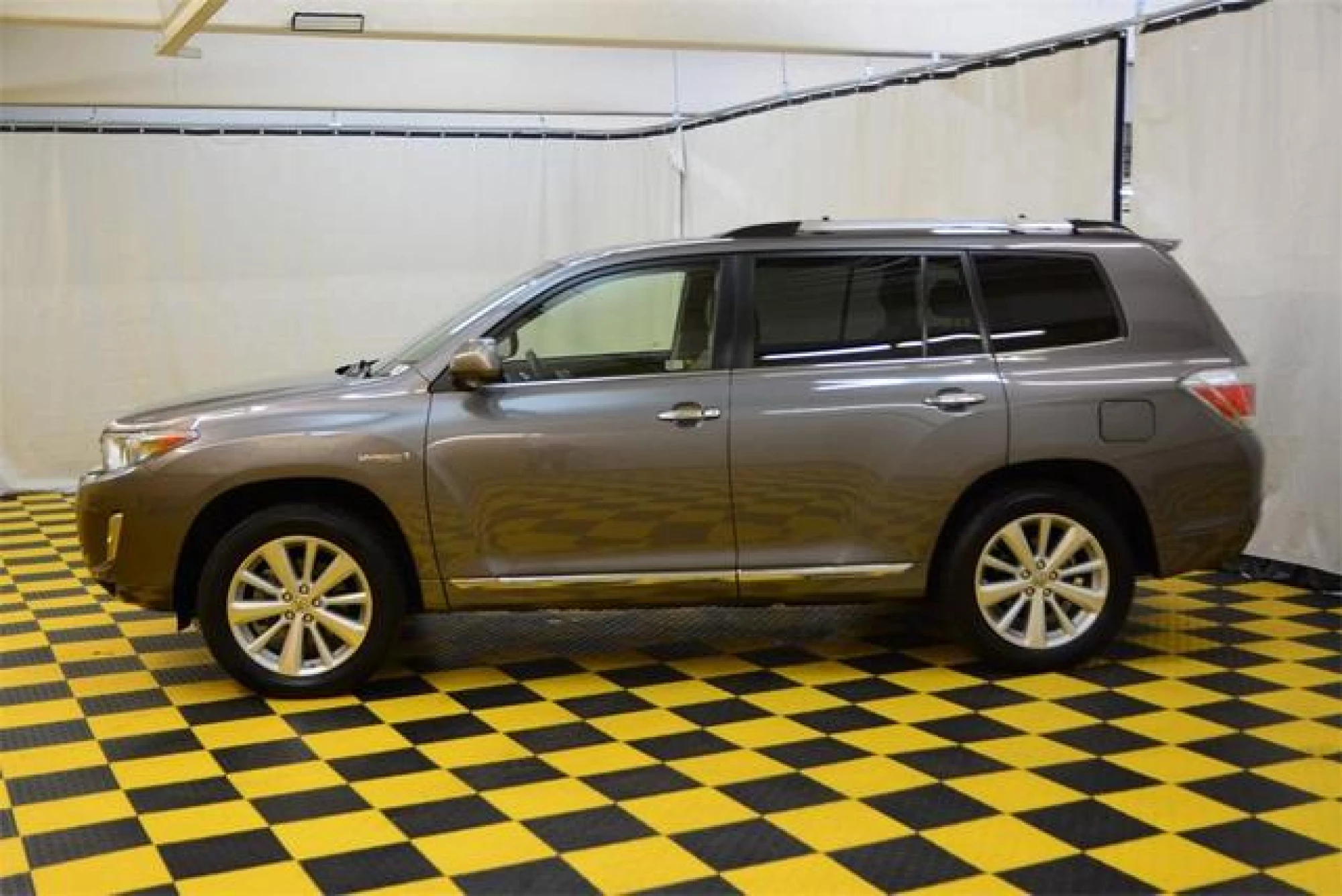 2013 Toyota Highlander Hybrid Limited