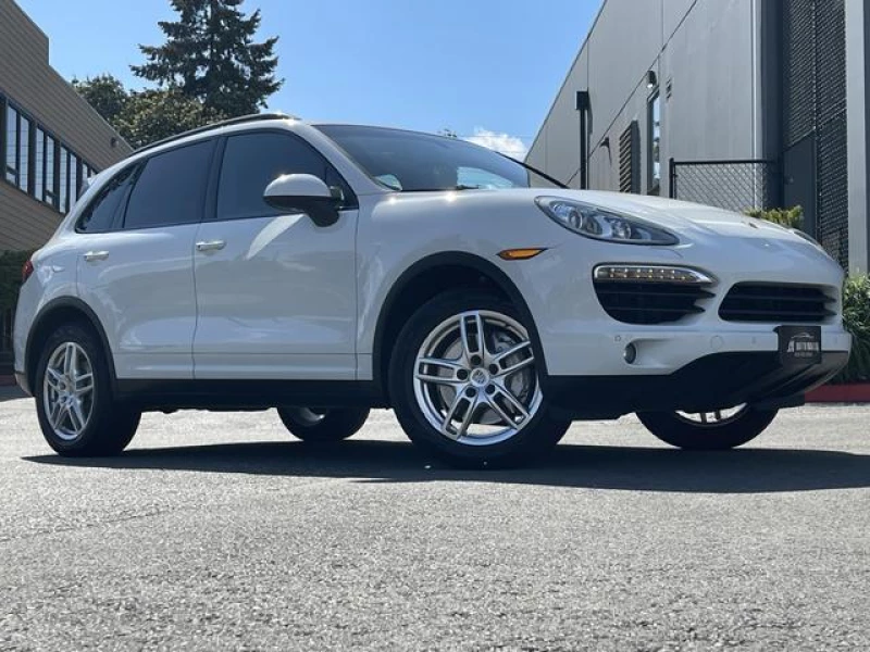 2014 Porsche Cayenne Hybrid S