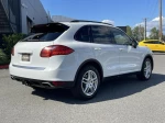 2014 Porsche Cayenne Hybrid S