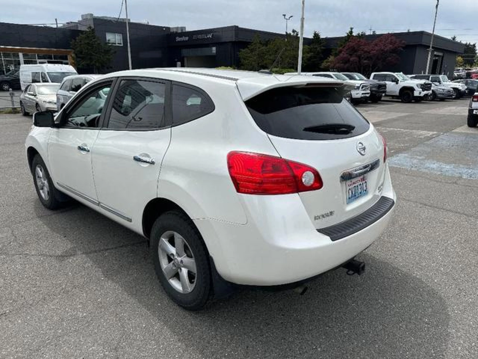 2013 Nissan Rogue S