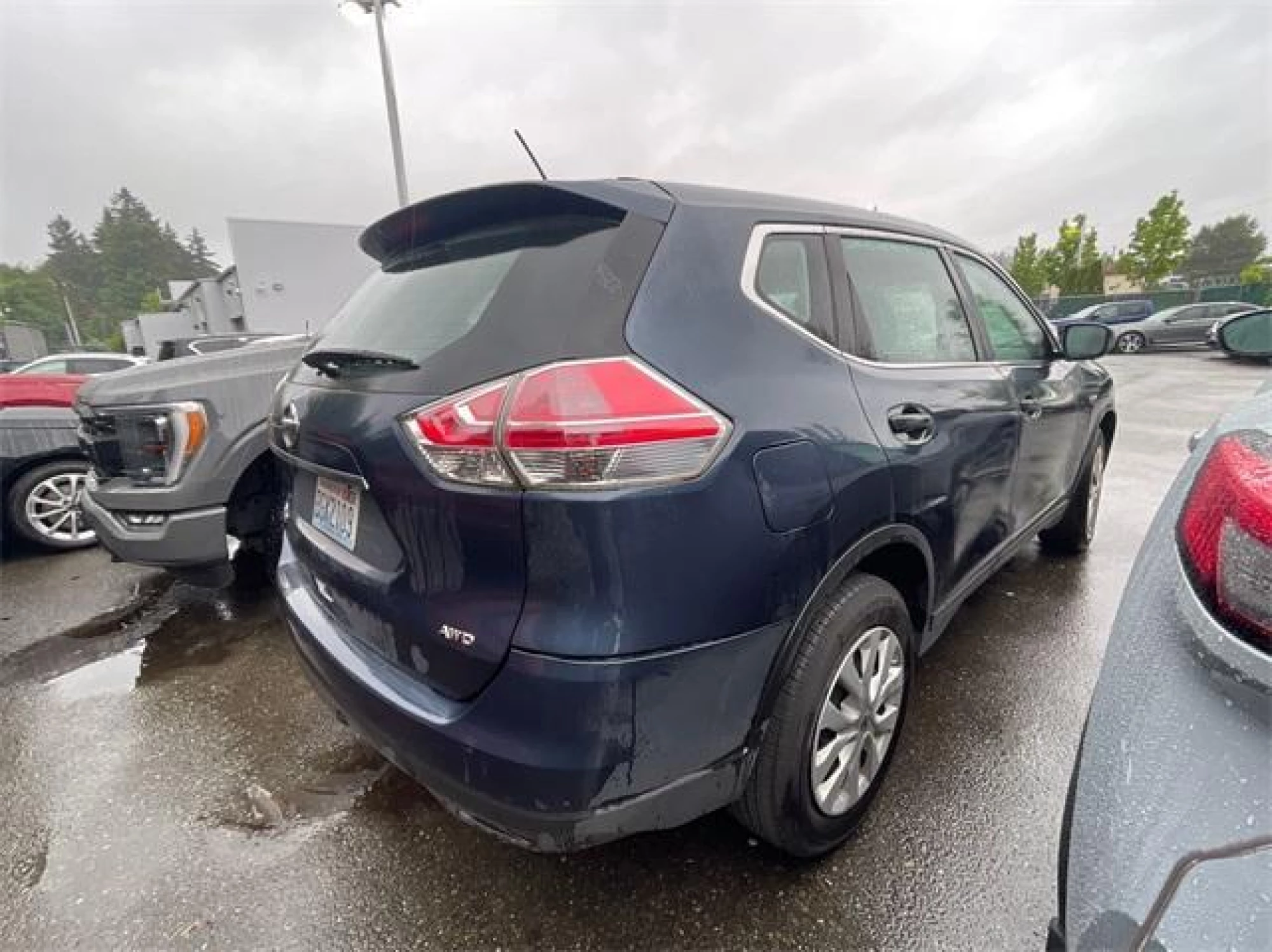 2016 Nissan Rogue S