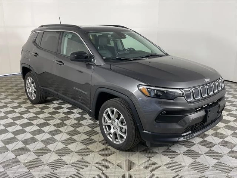 2022 Jeep Compass Latitude Lux 4x4