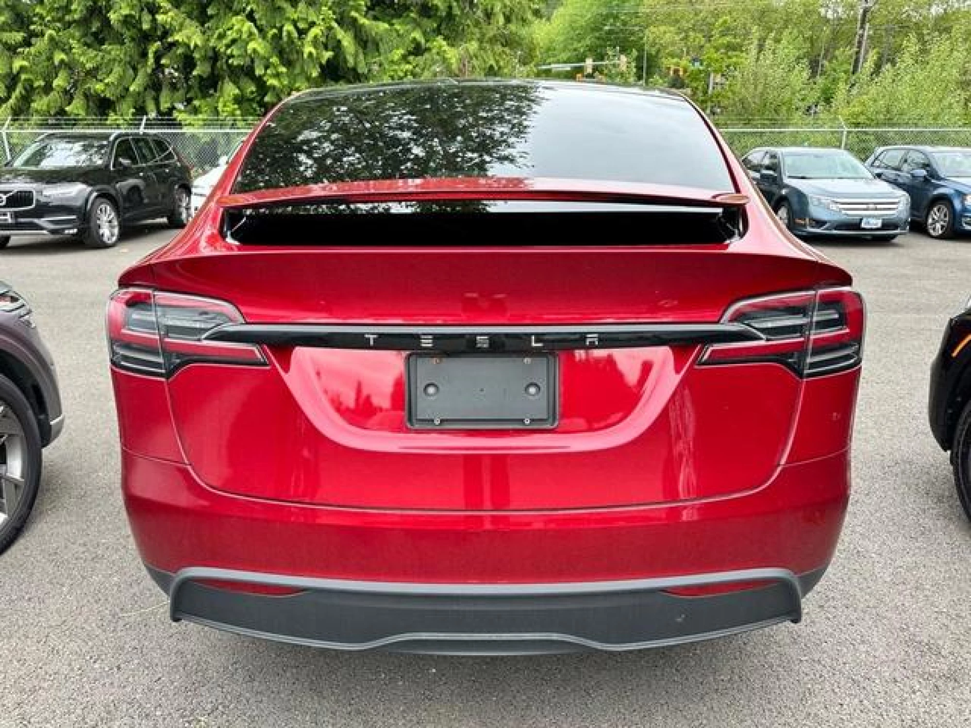 2023 Tesla Model X Base