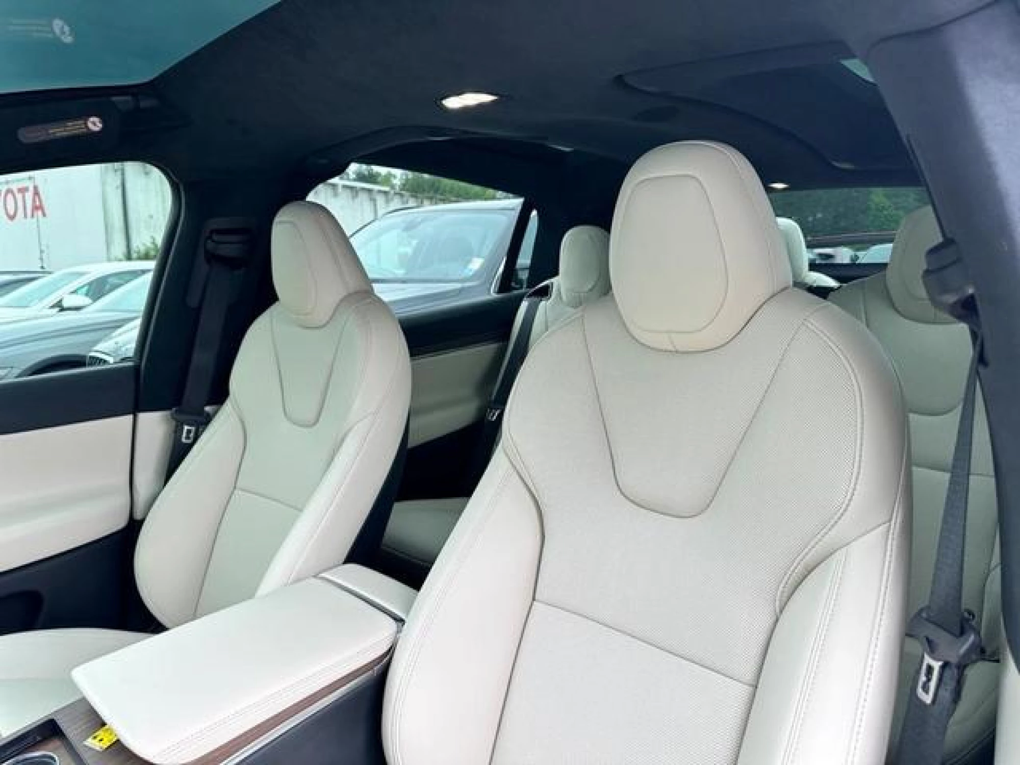 2023 Tesla Model X Base