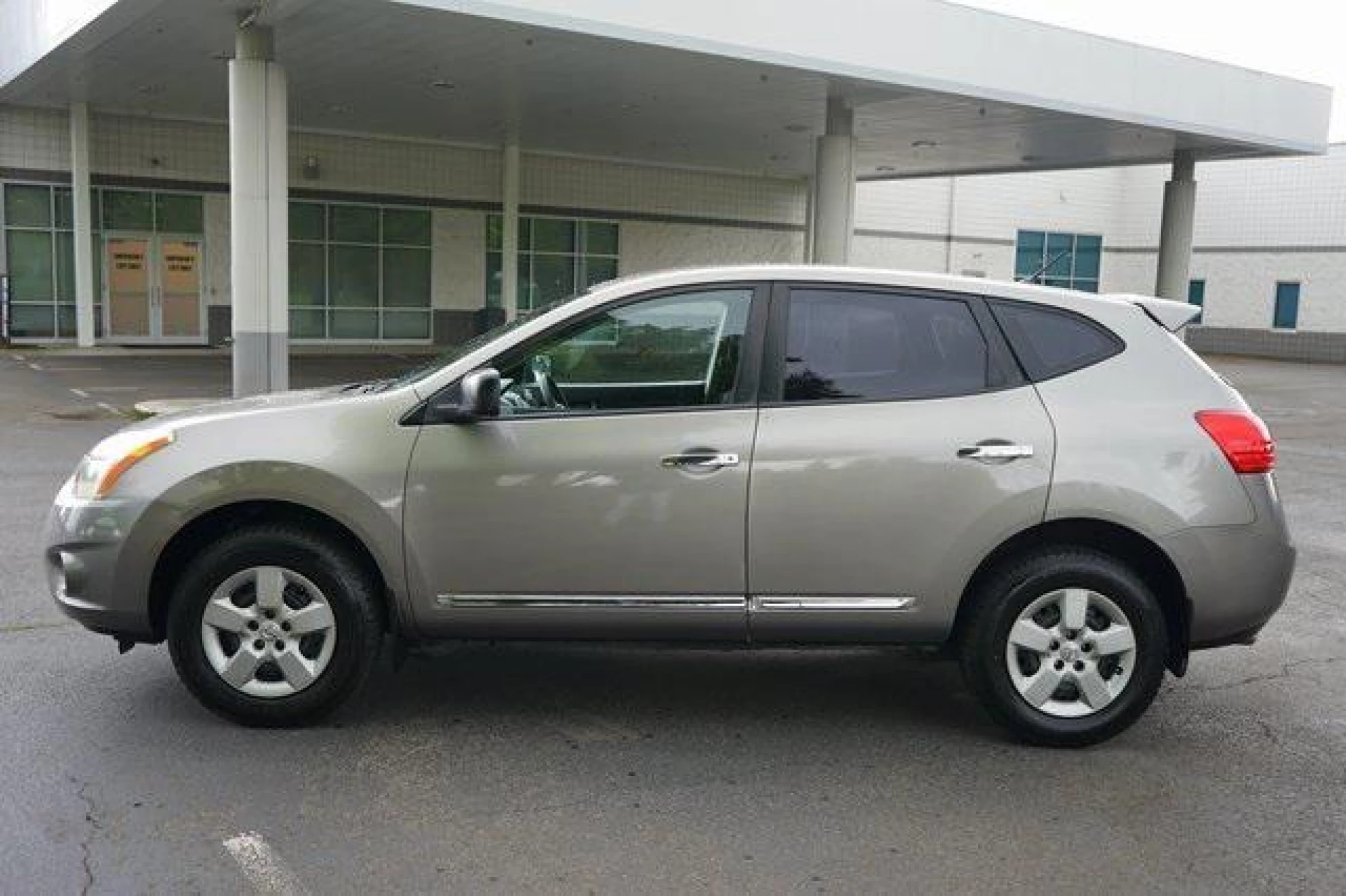 2011 Nissan Rogue S