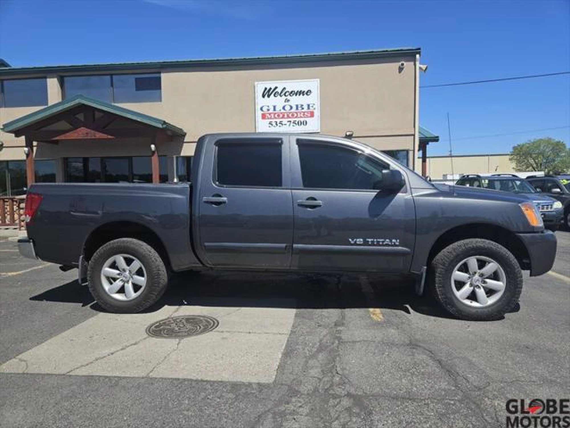 2010 Nissan Titan SE