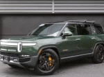 2023 Rivian R1S Adventure Package