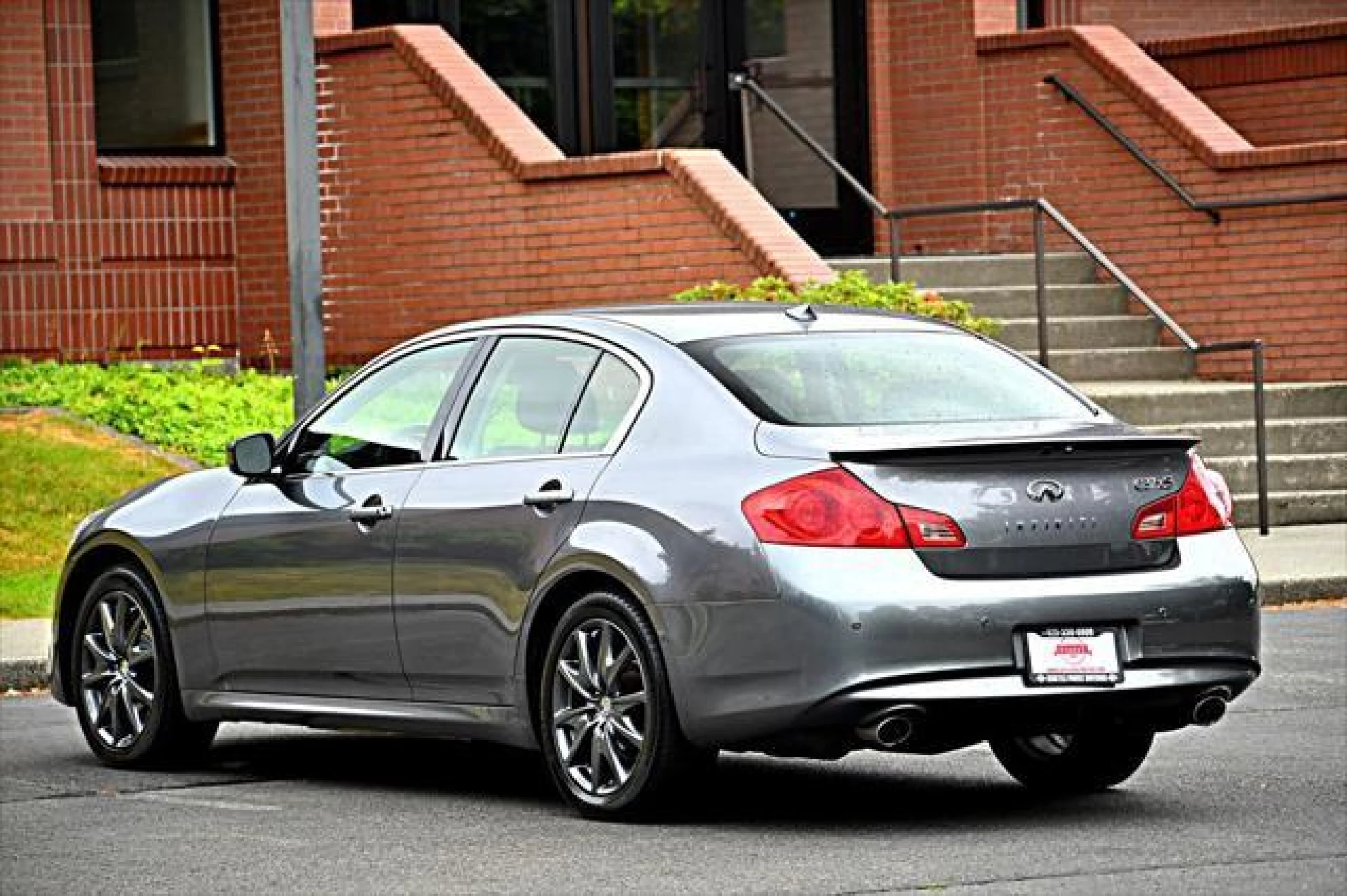 2013 INFINITI G37x Base