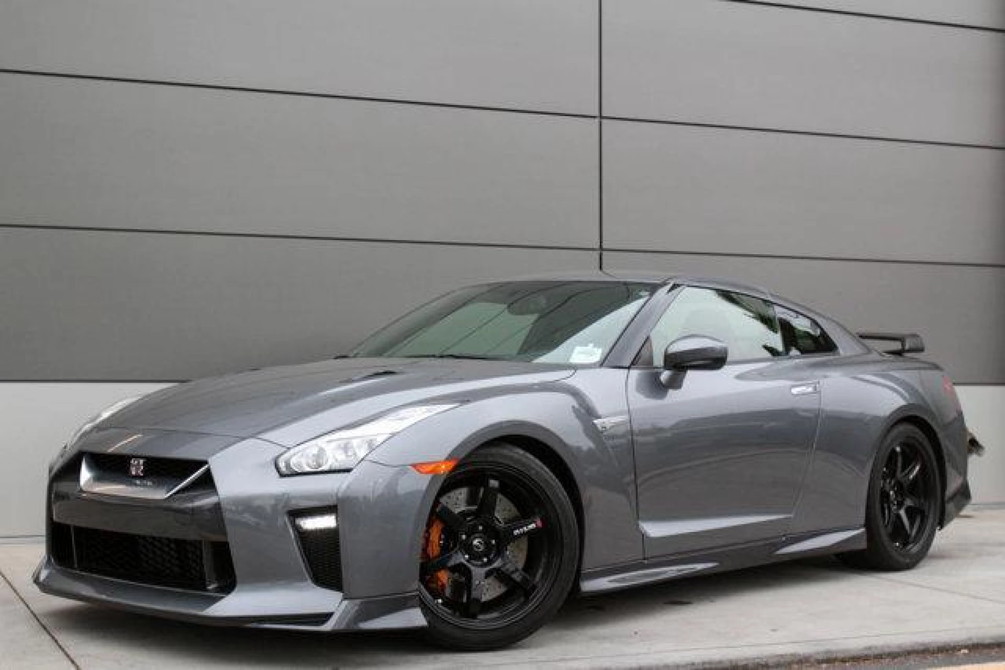 2017 Nissan GT-R Track Edition