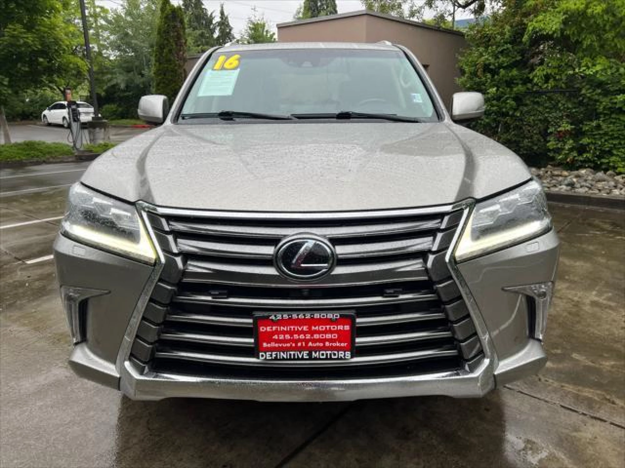 2016 Lexus LX 570 Base