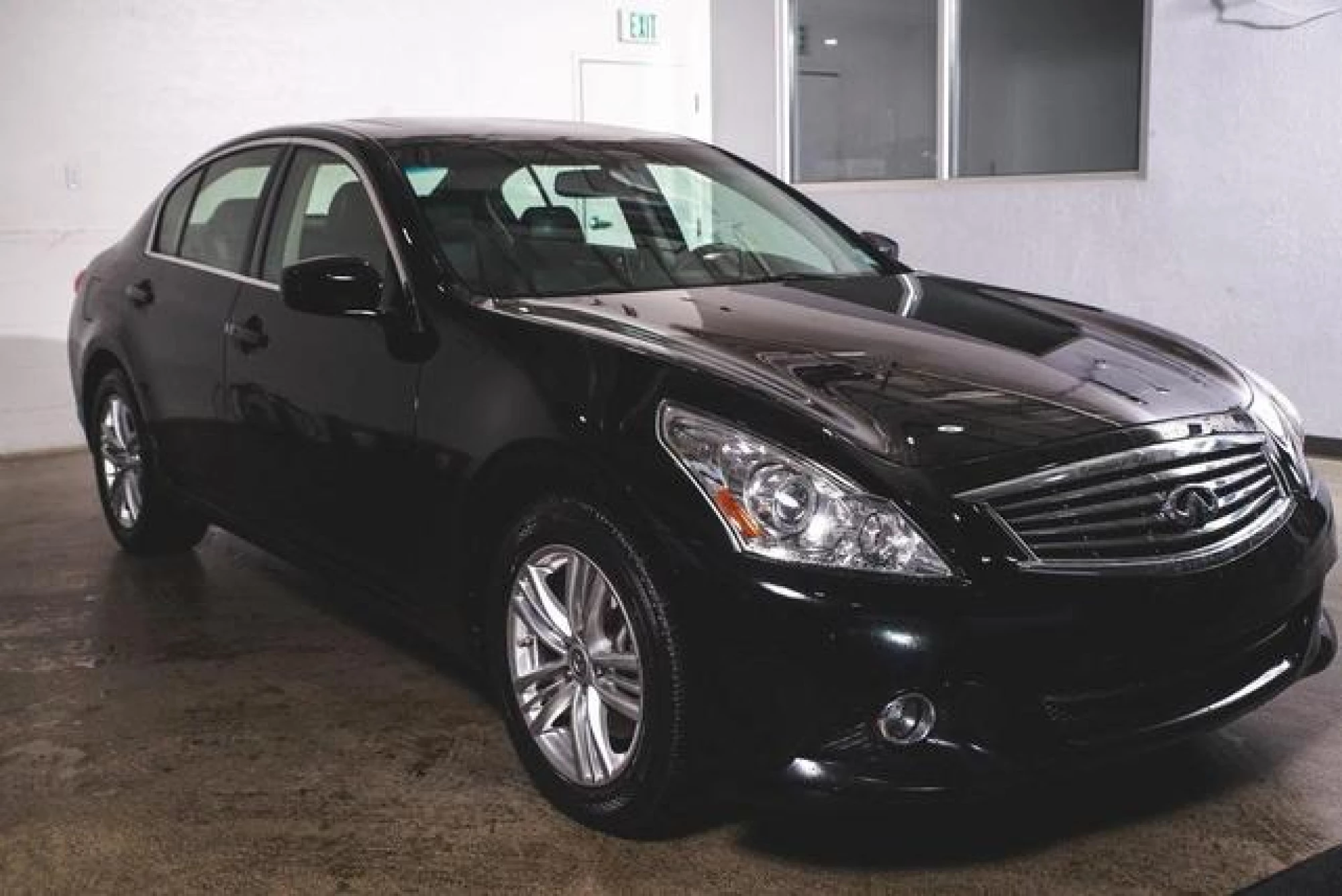 2013 INFINITI G37x Base