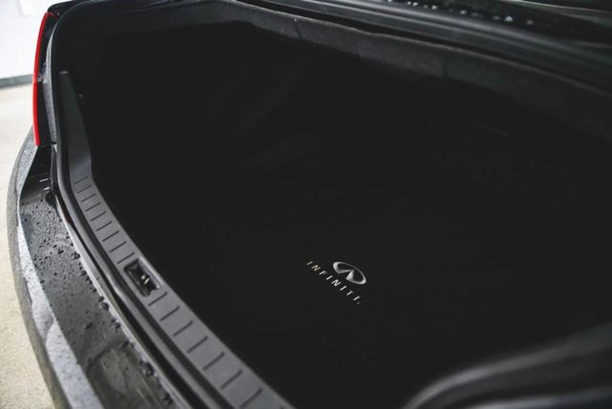 2013 INFINITI G37x Base