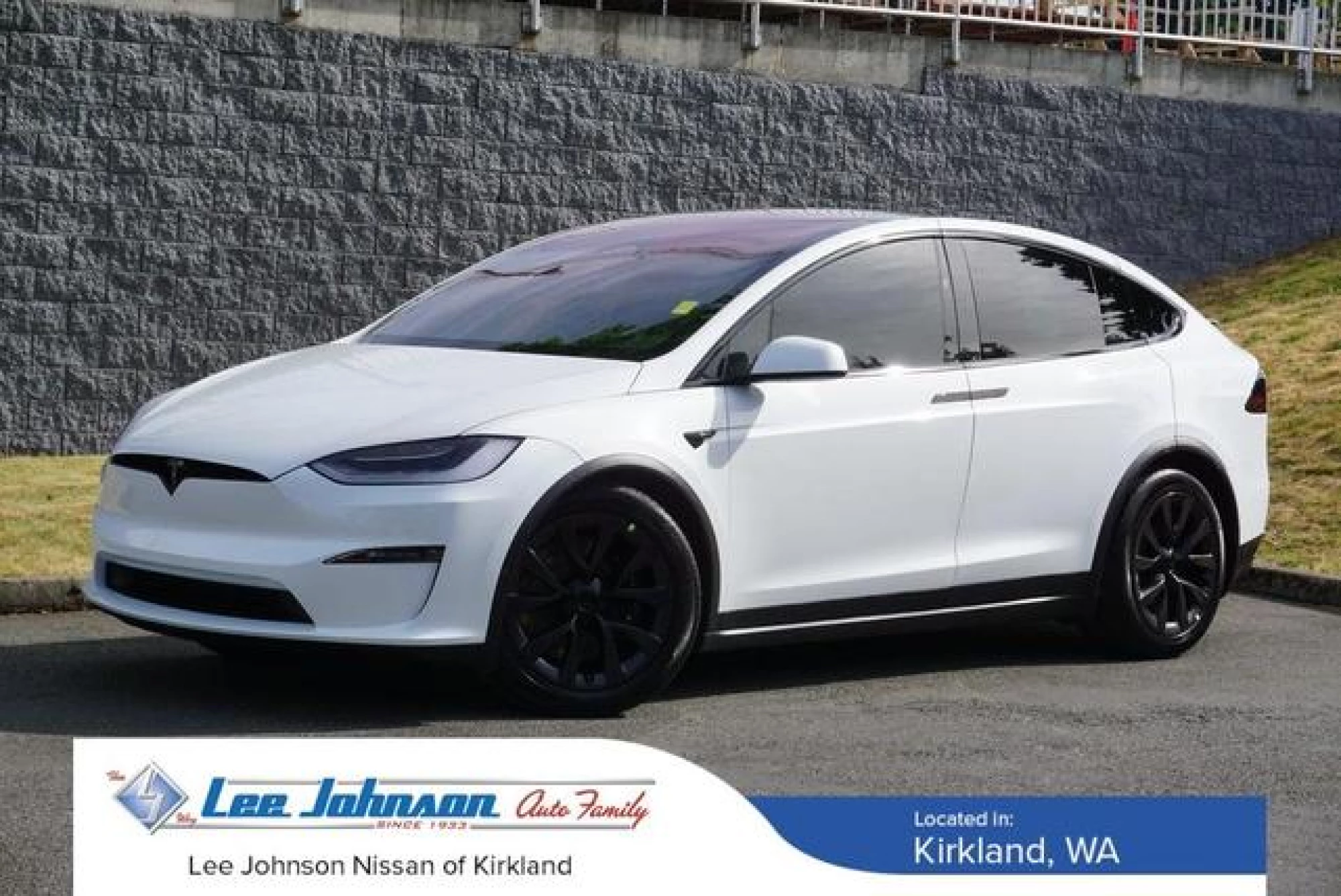 2023 Tesla Model X Base