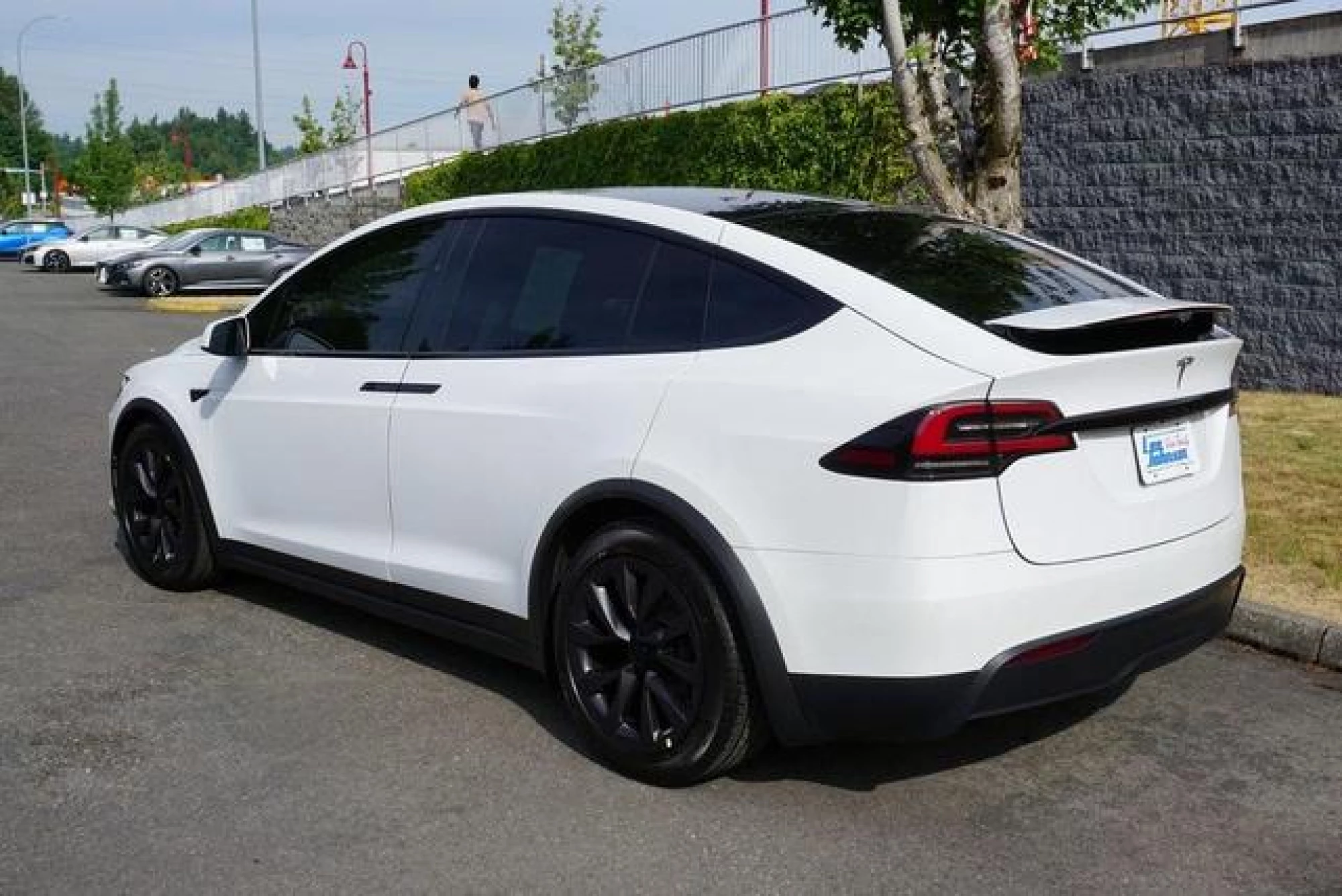 2023 Tesla Model X Base