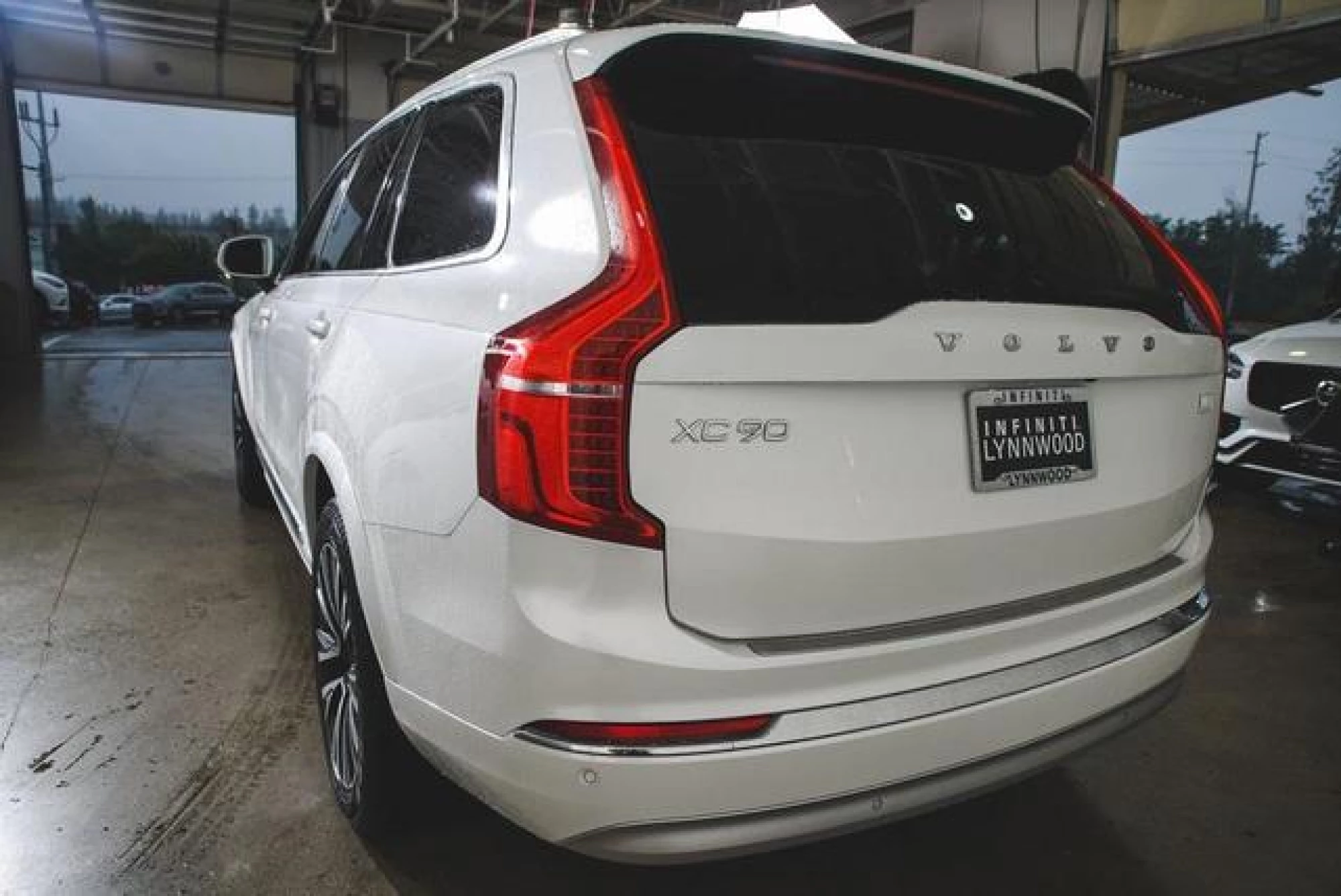 2022 Volvo XC90 Recharge Plug-In Hybrid T8 Inscription Expression Extended Range 7P