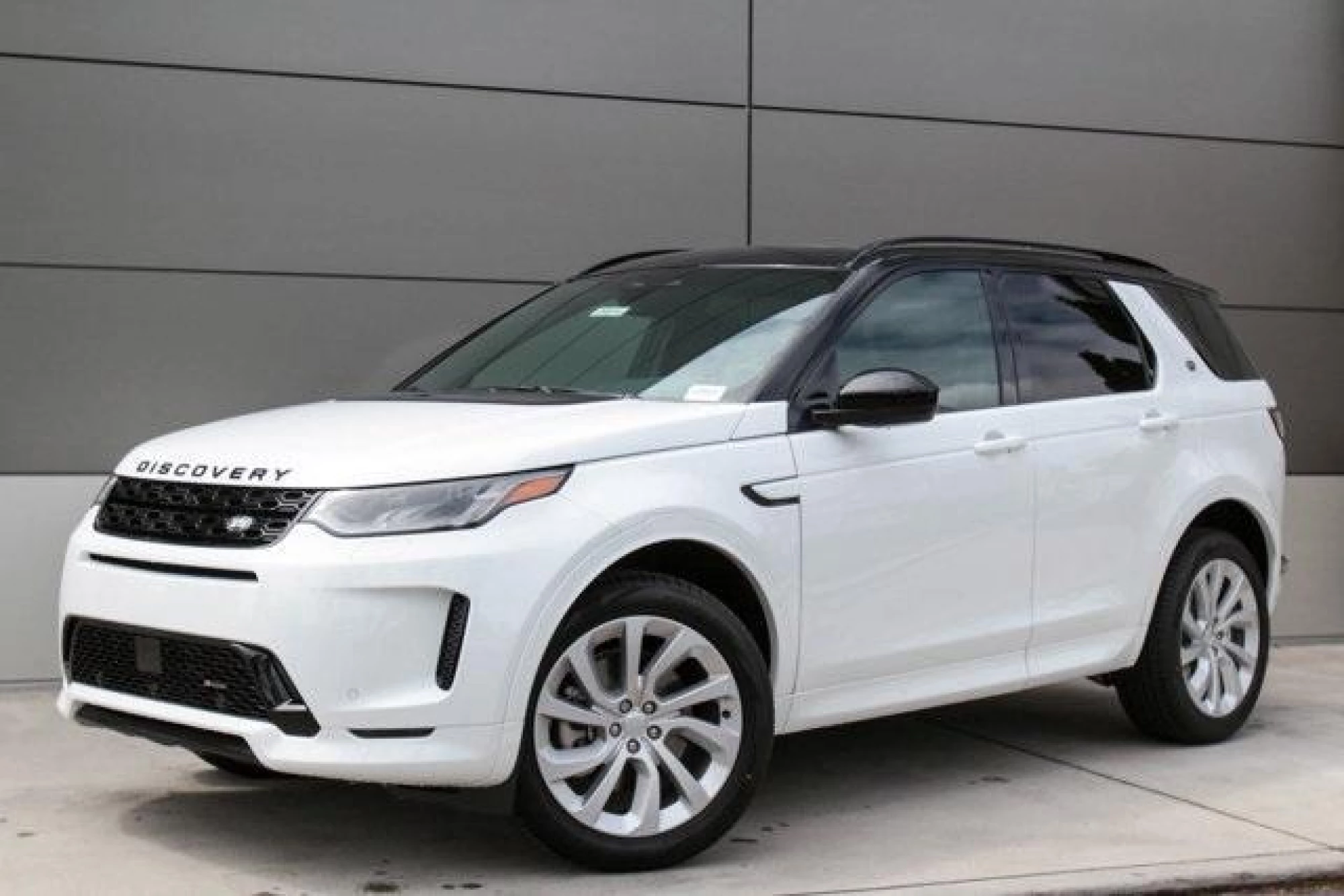 2023 Land Rover Discovery Sport SE R-Dynamic