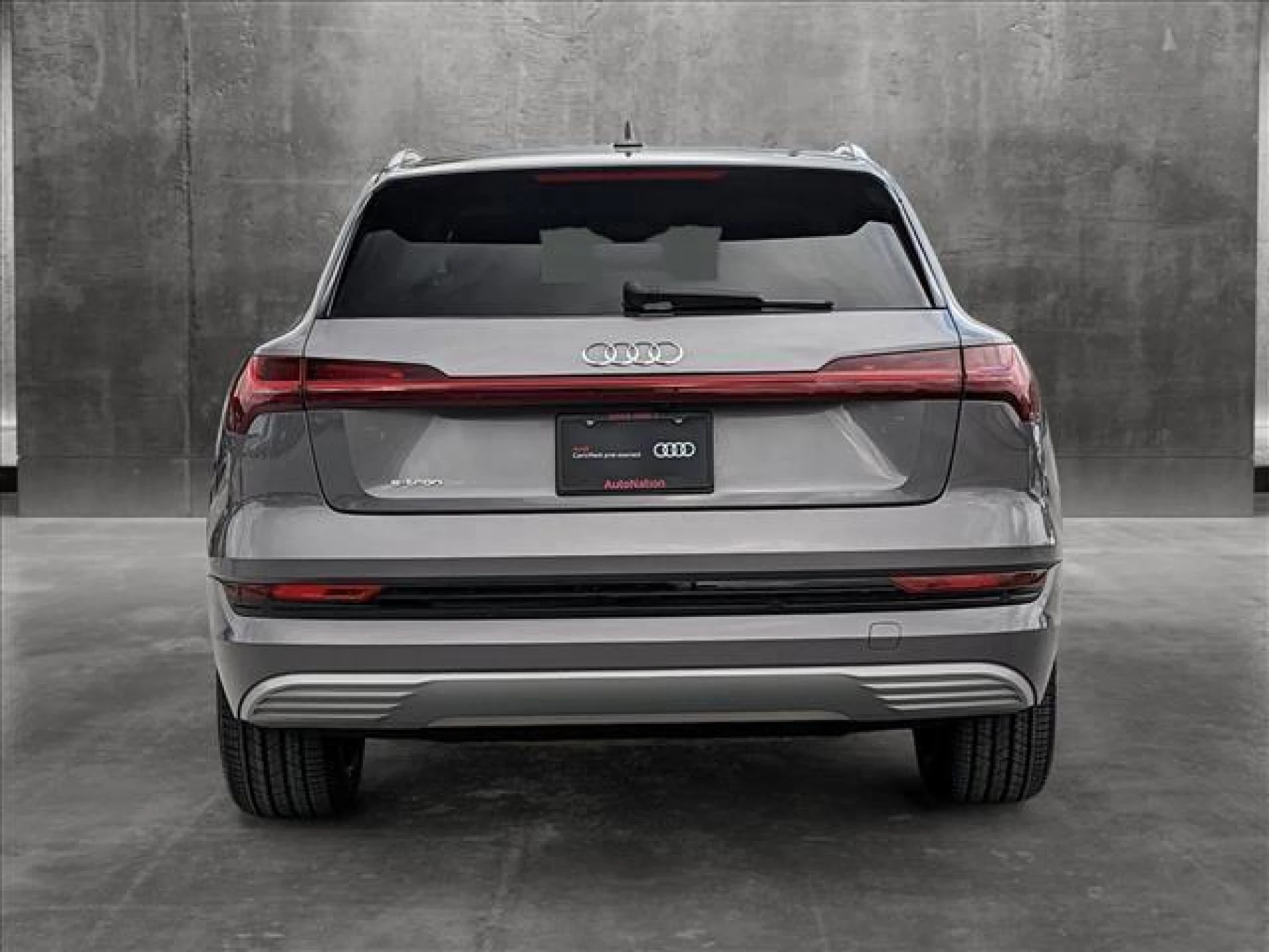 2019 Audi e-tron Prestige